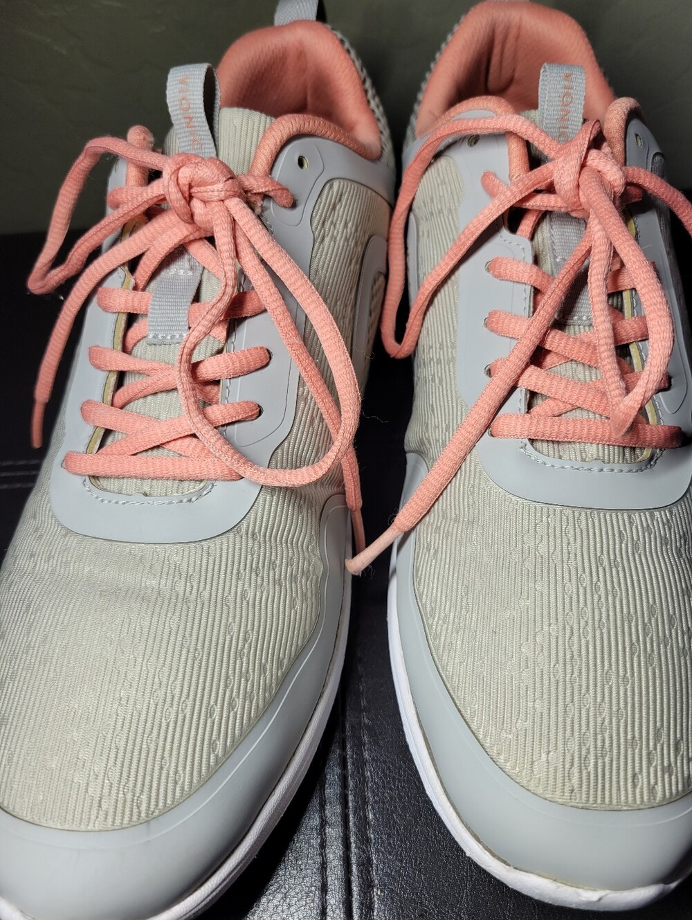 Vionic Agile Jojo Ombre Walking Shoes - Gray / Coral - Women's Size 11